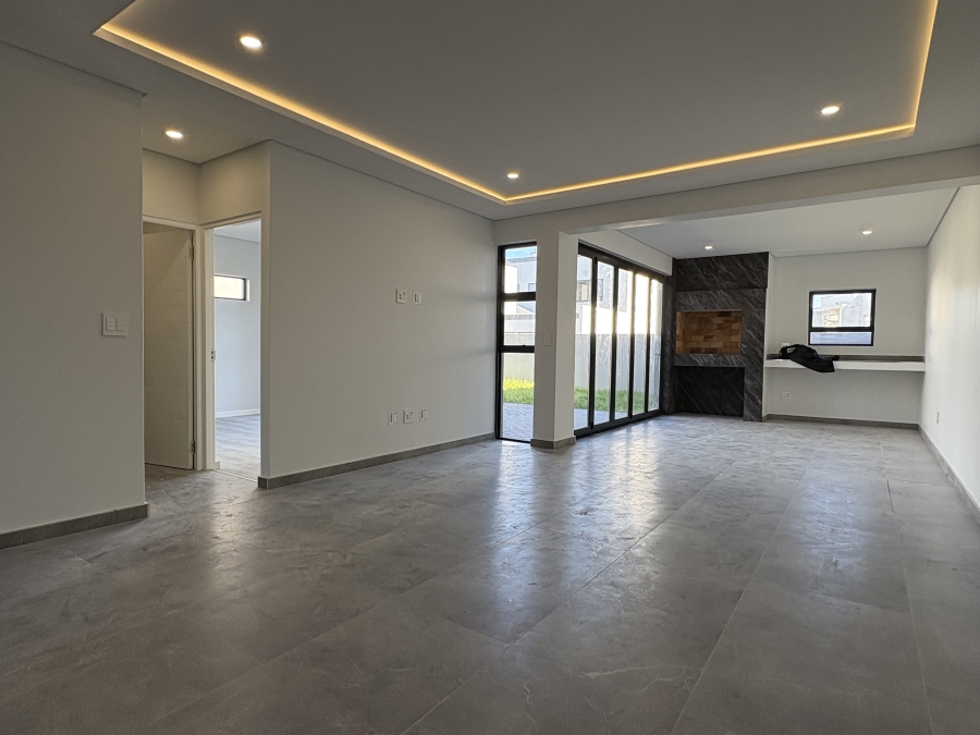 4 Bedroom Property for Sale in Sandown Western Cape